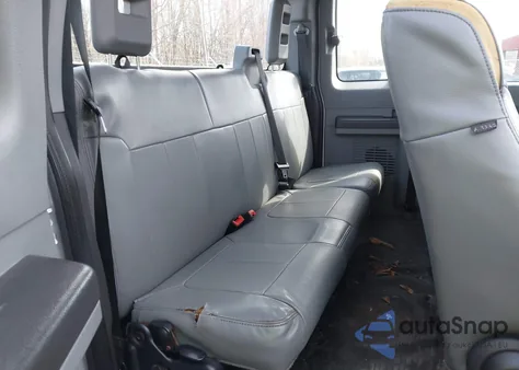 2012 Ford F-250 Lariat/Xl/Xlt z USA, uszkodzony, nr VIN 1FT7X2A61CEC90491